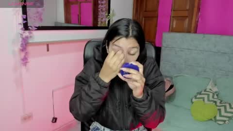 Snapshot of aysha_winxs chatting on 06-05-26, 04:08 Aysha online show from 06-05-26, 04:08