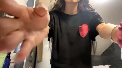 ViktoranMary online show from 11-30-25, 11:47