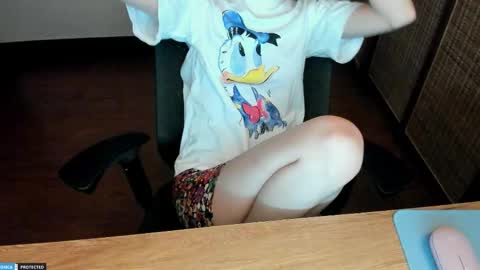 Snapshot of ayumianzu chatting on 05-13-26, 09:55 anzu online show from 05-13-26, 09:55