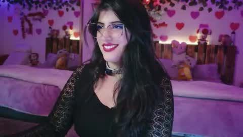 Snapshot of azaharnoor chatting on 07-15-26, 01:44 Azahar online show from 07-15-26, 01:44