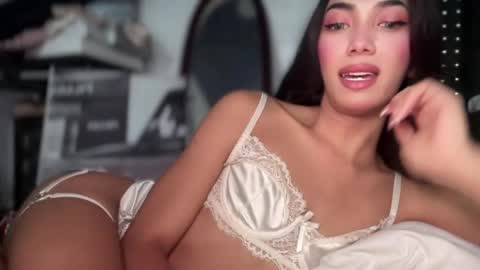 Snapshot of azalea_cum69 chatting on 05-08-26, 06:57 azalea_cum69 online show from 05-08-26, 06:57