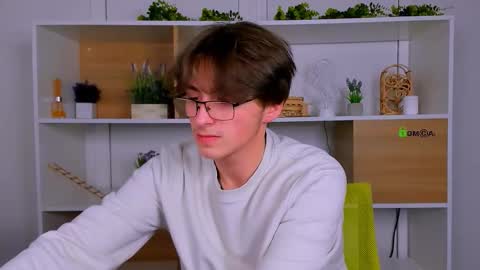 azen_rush online show from 12-17-25, 06:19