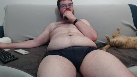Snapshot of azer912 chatting on 05-30-26, 11:24 Azer online show from 05-30-26, 11:24