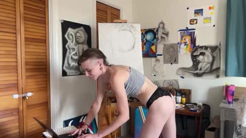 Azerai online show from 12-17-25, 05:08