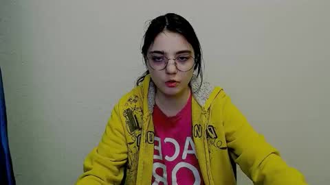 azumi_chan_ online show from 01-17-26, 08:34