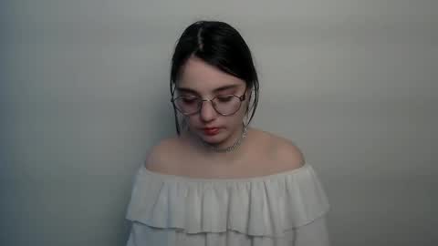 azumi_chan_ online show from 02-24-26, 02:37