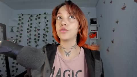 azumi saan online show from 09-17-25, 02:24