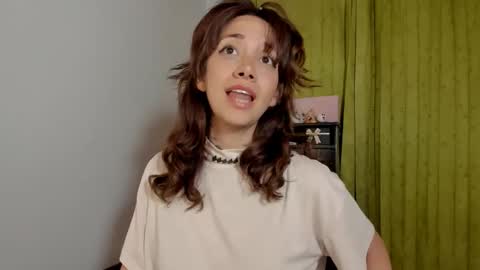 azumi saan online show from 02-06-26, 02:49