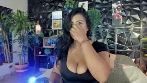 Azuraby online show from 10-17-25, 01:31