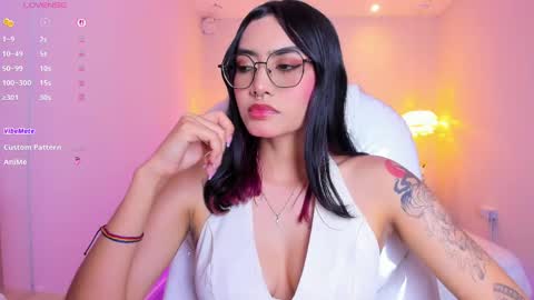 Azura online show from 04-16-26, 07:14