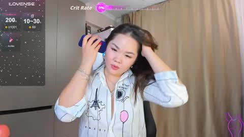 azure_moon online show from 02-06-26, 06:22