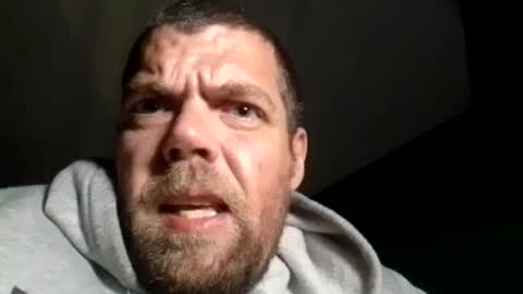 Snapshot of azza420307585 chatting on 08-01-26, 04:39 azza420307585 online show from 08-01-26, 04:39