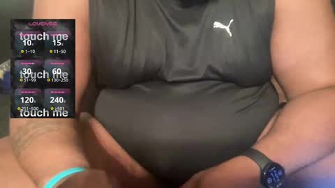 Snapshot of azzlikemine chatting on 09-23-25, 06:11 cjae online show from 09-23-25, 06:11