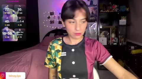 Lyanna online show from 01-17-25, 11:29