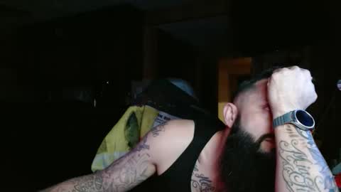 Snapshot of b713htx chatting on 02-06-26, 08:18 Miguel online show from 02-06-26, 08:18