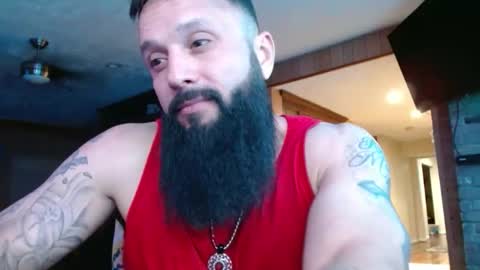 Snapshot of b713htx chatting on 02-23-26, 06:11 Miguel online show from 02-23-26, 06:11