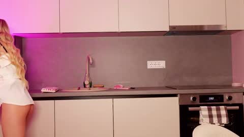 Alessia online show from 12-04-25, 09:12