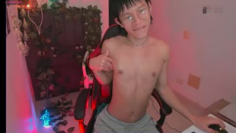 Snapshot of baaby_boyy chatting on 05-05-26, 07:49 odeley online show from 05-05-26, 07:49