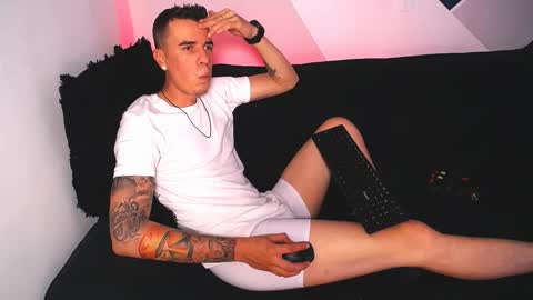 baan9 online show from 02-04-25, 01:48