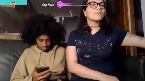 Snapshot of babe_sofia chatting on 12-27-24, 01:00 Sofia ChrisIndependent Models online show from 12-27-24, 01:00