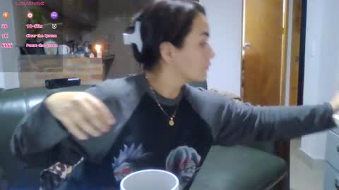 Snapshot of babe_sofia chatting on 01-04-25, 01:10 Sofia ChrisIndependent Models online show from 01-04-25, 01:10