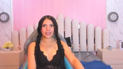Snapshot of babe_vennus chatting on 05-14-26, 04:58 Venus online show from 05-14-26, 04:58
