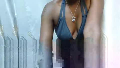 Snapshot of babelicious79 chatting on 10-15-25, 12:44 babelicious79 online show from 10-15-25, 12:44