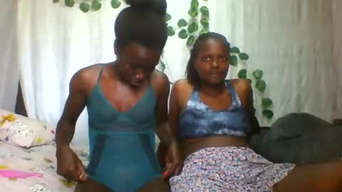 Snapshot of babgirls254 chatting on 07-08-26, 08:19 babgirls254 online show from 07-08-26, 08:19