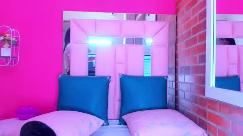 Snapshot of baby_doll_xoxo chatting on 02-15-26, 02:36 Baby online show from 02-15-26, 02:36