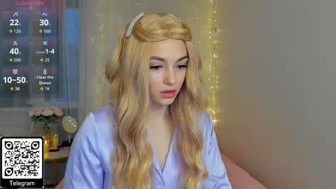 Elizabeth online show from 12-20-25, 01:18