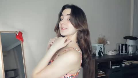 Snapshot of baby_is_ready chatting on 10-21-25, 07:09 Emily online show from 10-21-25, 07:09