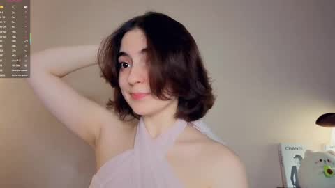 Emily online show from 04-11-26, 07:35