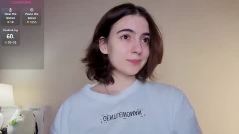 Emily online show from 05-22-26, 07:37