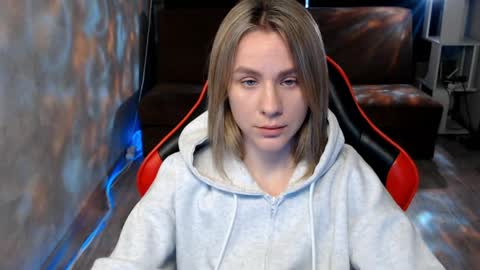 baby_kitte online show from 03-19-26, 02:59