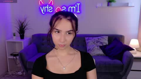 Snapshot of baby_miira chatting on 06-08-26, 06:58 Mira online show from 06-08-26, 06:58