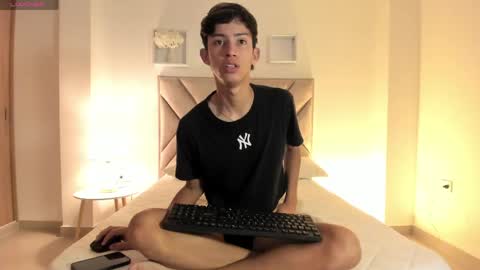 Snapshot of baby_noaht chatting on 06-02-26, 12:51 baby_noaht online show from 06-02-26, 12:51