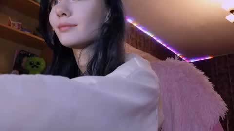Snapshot of baby_onface chatting on 06-29-26, 07:14 Alice online show from 06-29-26, 07:14