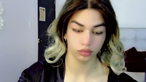 KENDALL online show from 10-15-25, 08:20
