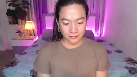 Snapshot of babyamandaxx chatting on 05-17-26, 07:39 AMANDA online show from 05-17-26, 07:39
