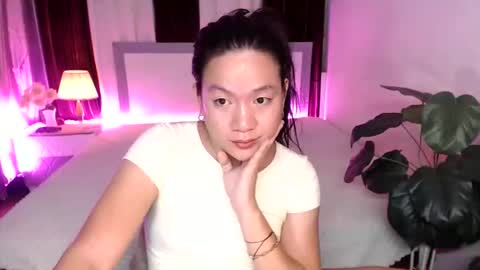 Snapshot of babyamandaxx chatting on 05-27-26, 08:39 AMANDA online show from 05-27-26, 08:39
