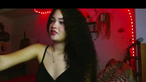 babybombom08 online show from 04-15-26, 11:49