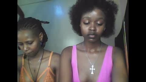 Snapshot of babybrown20 chatting on 06-04-26, 03:34 babybrown online show from 06-04-26, 03:34