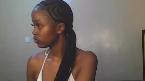 Snapshot of babybrown20 chatting on 06-20-26, 07:44 babybrown online show from 06-20-26, 07:44