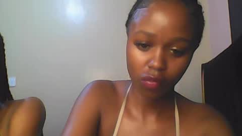Snapshot of babybrown20 chatting on 06-27-26, 05:56 babybrown online show from 06-27-26, 05:56