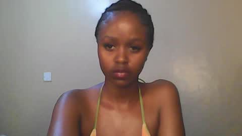 Snapshot of babybrown20 chatting on 06-29-26, 03:56 babybrown online show from 06-29-26, 03:56