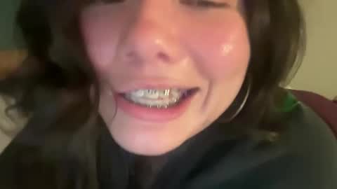 ava online show from 03-22-26, 06:28