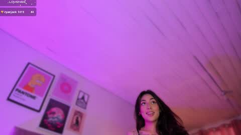 Snapshot of babychaos_ chatting on 02-13-26, 10:17 Mariana online show from 02-13-26, 10:17