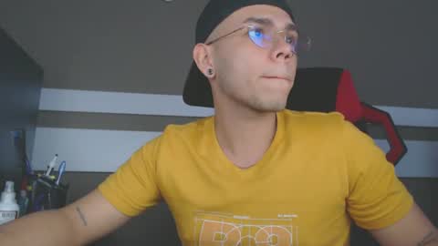 Snapshot of babycrazy24love chatting on 01-18-25, 10:49 babycrazy24love online show from 01-18-25, 10:49