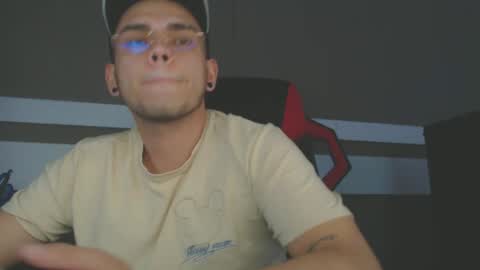 Snapshot of babycrazy24love chatting on 01-24-25, 10:30 babycrazy24love online show from 01-24-25, 10:30