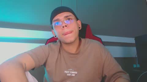 Snapshot of babycrazy24love chatting on 02-01-25, 11:58 babycrazy24love online show from 02-01-25, 11:58